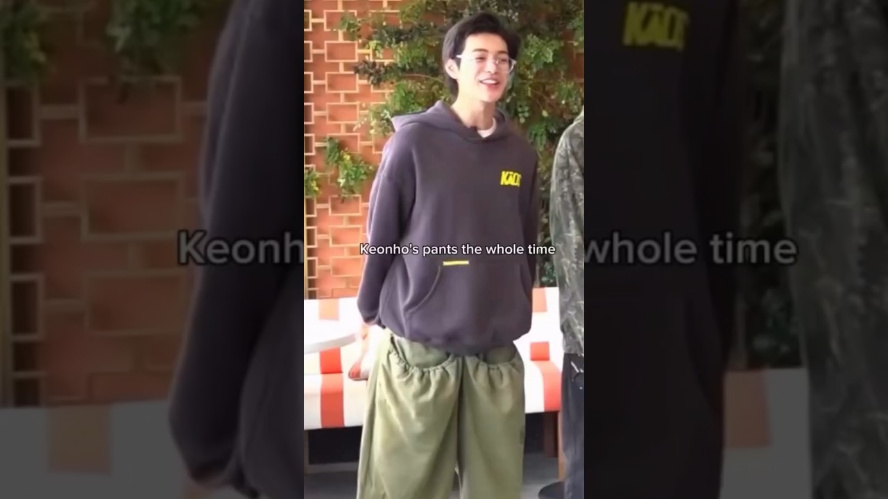 Did he stole Martin's pants?😂