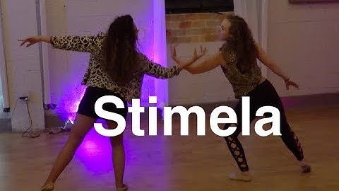 Shannon & Grecia perform "Stimela" at Triangle Zouk social