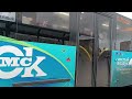 Автобус НефАЗ-5299-30-56 едет по 28 маршруту города Омска в сентябре 2024 года.