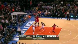 Iman Shumpert AMAZING PUTBACK DUNK!