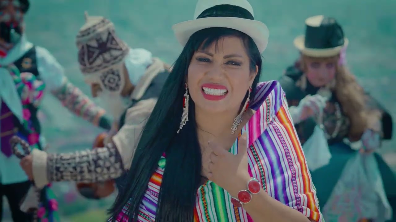 MIS NOCHES TRISTES / ENAMORADA DE TI - TUNANTADA - CELINDA VARGAS @celindavargas