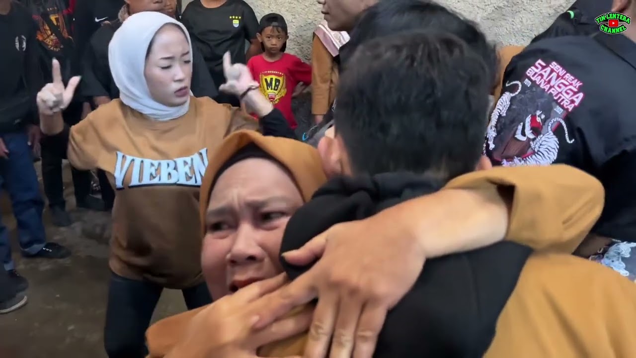 BUBUKA BIKIN HARU PENGANTIN KESURUPAN SENI REAK SANGGA BUANA PUTRA LIVE CIKANDANG CILEUNYI