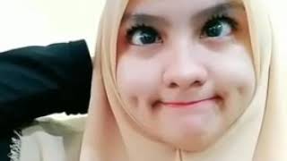 Story wa 30detik || cewek berhijab cantik banget