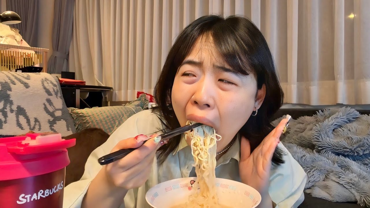 真夜中のすすりハゲ