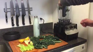 How to make a green smoothie with Vitamix blender