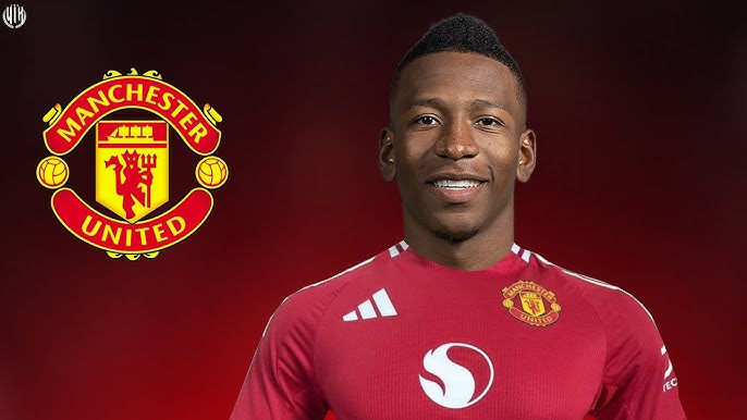 Man Utd chiến thắng AC Milan, HLV Amorim chiêu mộ thành công 'cơn lốc đường biên' Ngoại hạng Anh?
