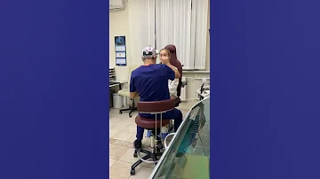 На приеме у ЛОР врача