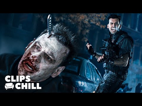 The T Virus DESTROYS The City Resident Evil Apocalypse Milla Jovovich 