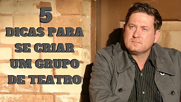 Como se organiza um grupo de teatro?
