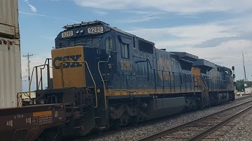 The Last Operational CSX Standard Cab Dash 8 Trails on CSX I116 - Poplar Street, Fostoria, OH.