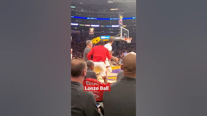Lonzo Ball can barely walk right now #lonzoball  #chicagobulls - DayDayNews