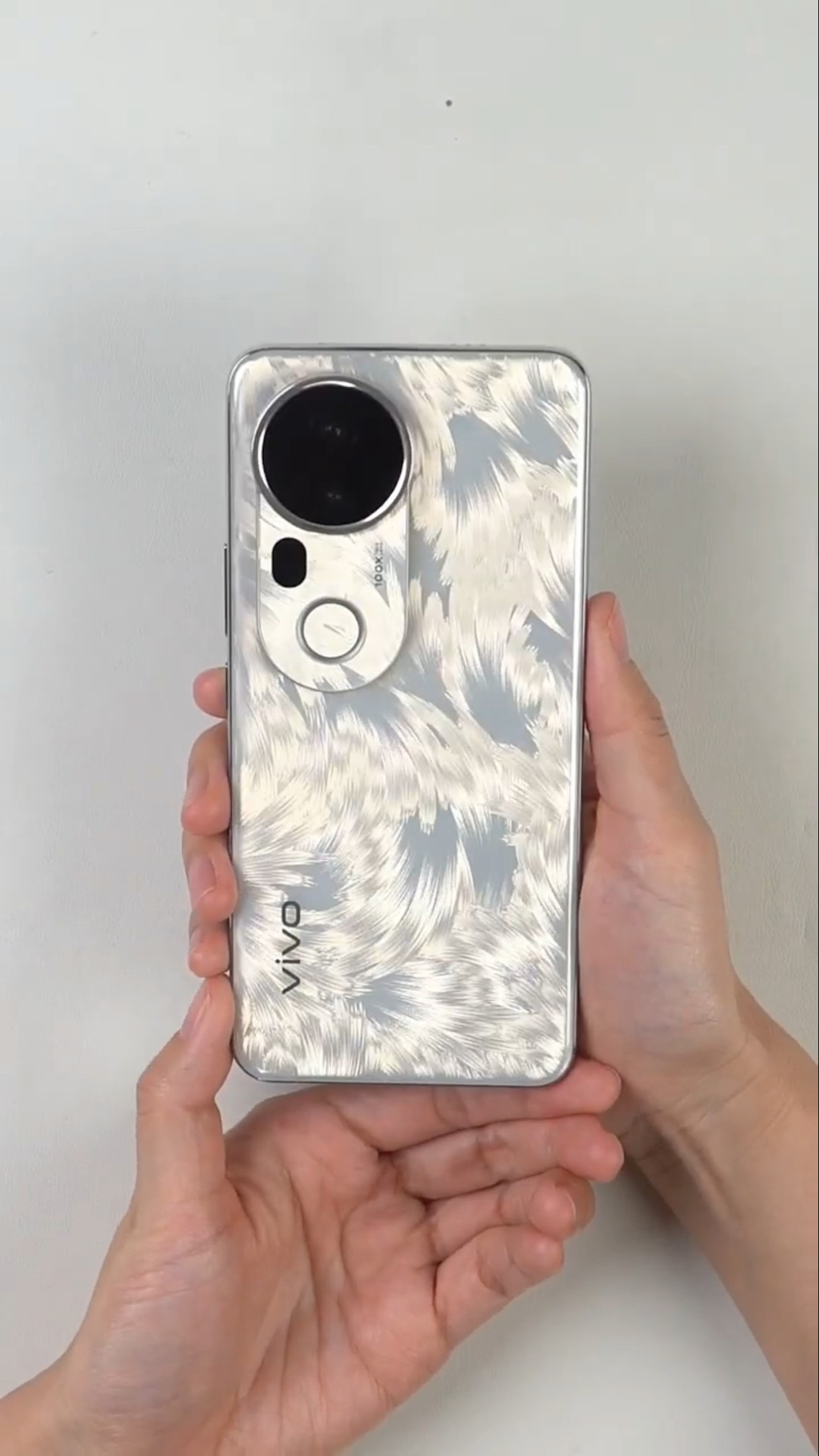 The vivo S20 Pro is unboxed. Is it the flagship you like? New phone vivo vivoS20Pro vivoS20 #shorts