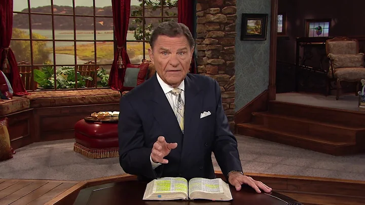 Kenneth Copeland Pays Tribute to Billy Graham