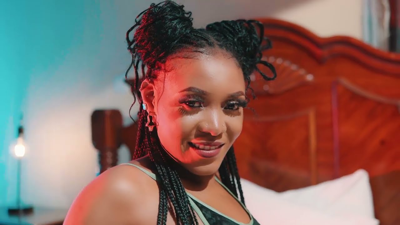 King Johnson_Closer (Official music video )