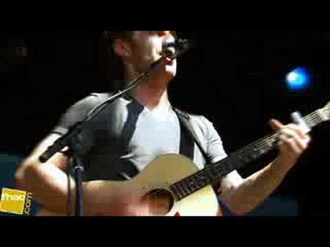 Magga - Le marchand de vent (Concert Fnac  Vincennes)