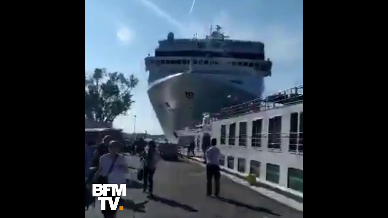 A Venise Ce Bateau De Croisiere Hors De Controle A Heurte Un Quai Et Seme La Panique Youtube