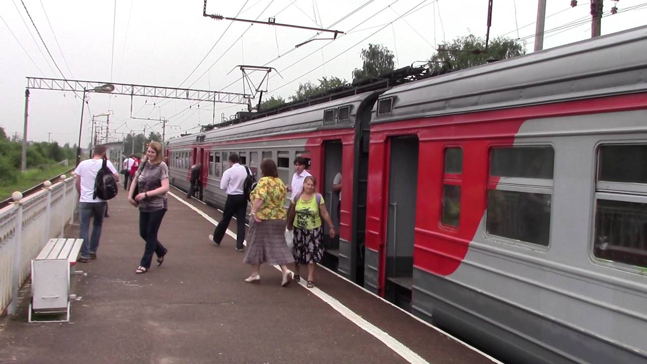 ЭР2Т-7172, платформа Сосновая Поляна