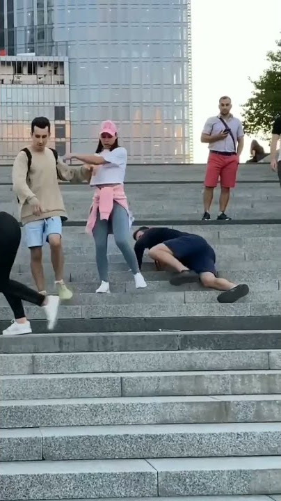 Prank cewek nungging sampai jatuh yang ngelihat  #shorts