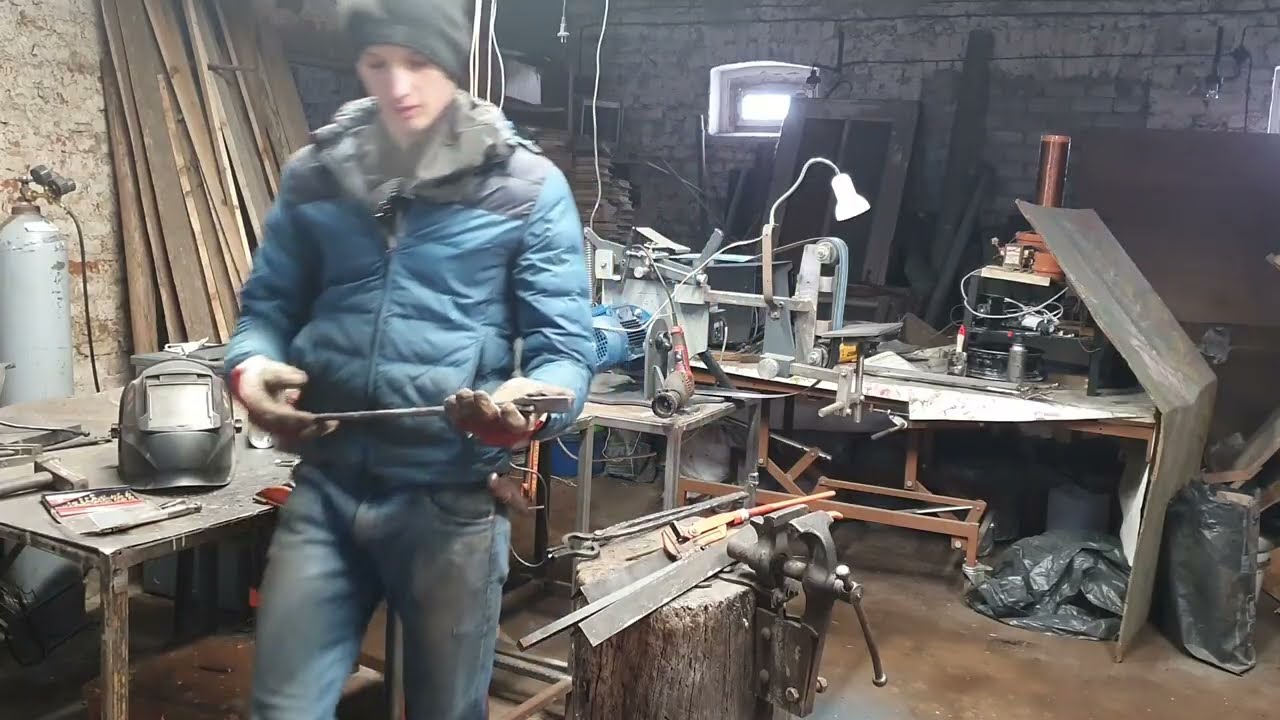 Kaip gaminamos kalviškos replės