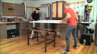 Tim and Chad Demo our "Knockout, Knock-Down Desk" project from the most recent, Oct/Nov issue, of Woodcraft Magazine. Visit 