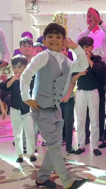 #Dance of little boy, girl. small girl & boy of step by step dance in marriage. video