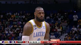 A super blind ref helps LeBron James break Kareem Abdul-Jabbar's record as soon as possible screenshot 5