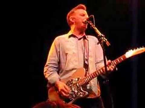 Billy Bragg - "Greetings To the New Brunette (Shir...