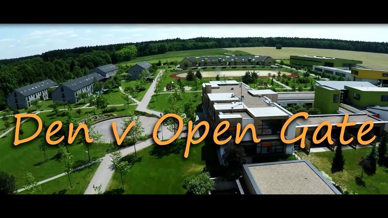 Den v Open Gate | 2017