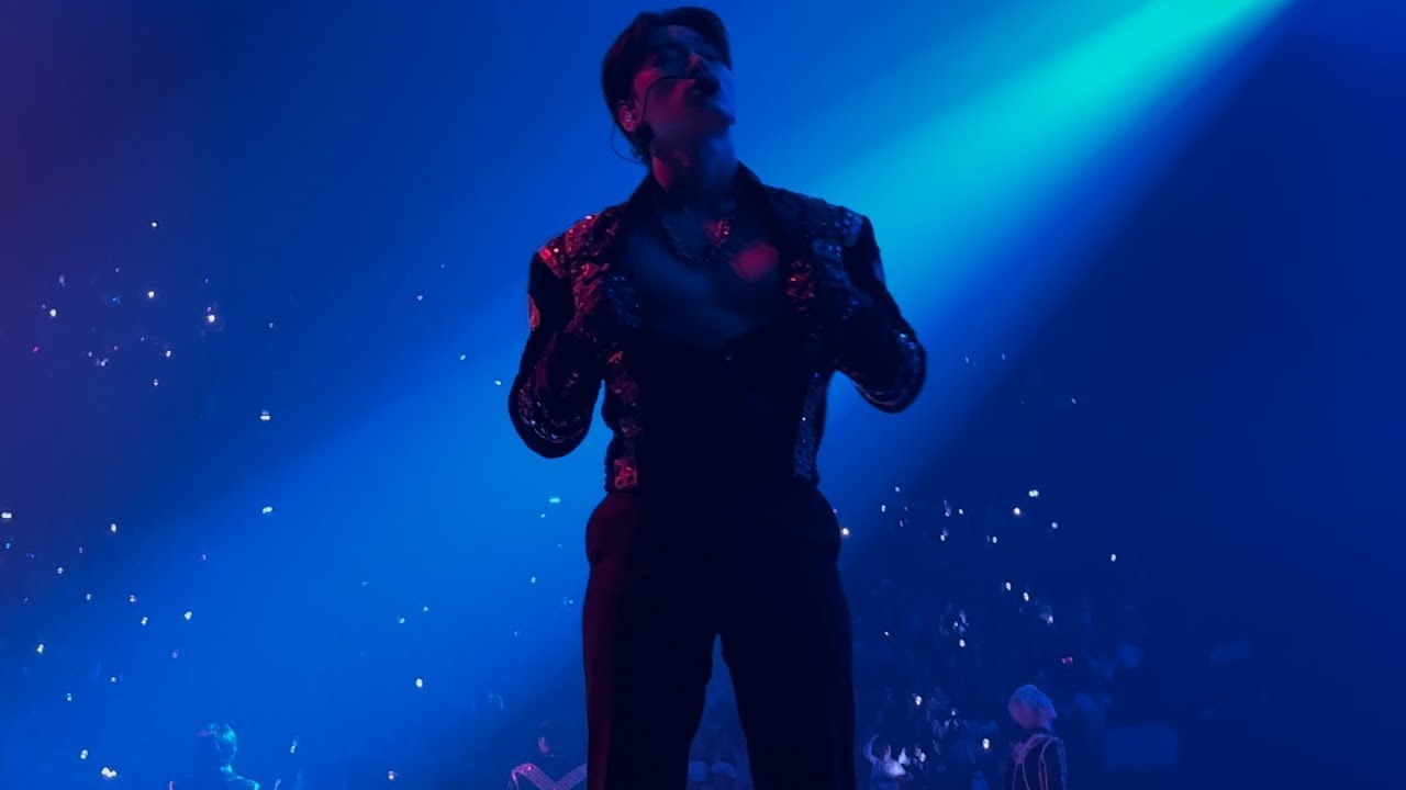 ATEEZ (에이티즈) - The Ring - DAY 2 PARIS 230308 [FANCAM 4K60 HDR]