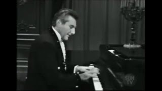 Vignette de la vidéo "Liberace Mack the Knife"