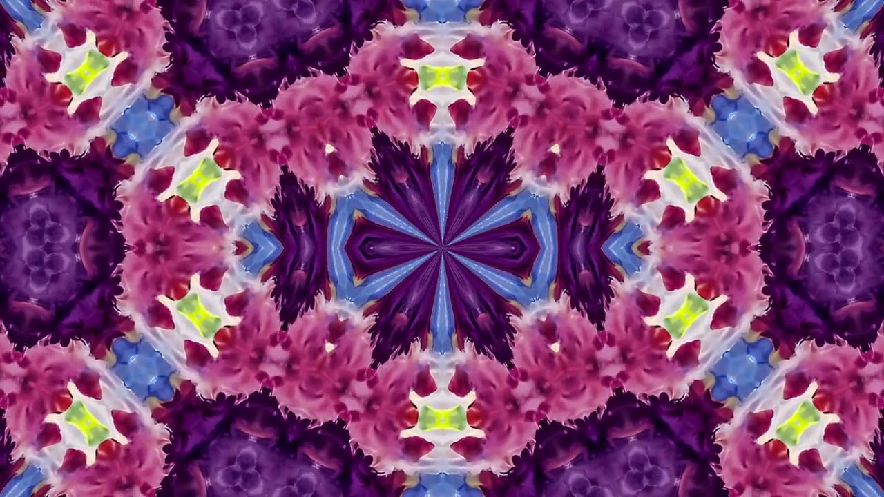 Trance Music with Fast Paced Psychedelic Visual Effects to Stimulate