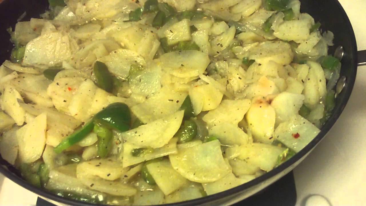 What I Ate Today Sliced Potatoes With Green Peppers And Onions YouTube