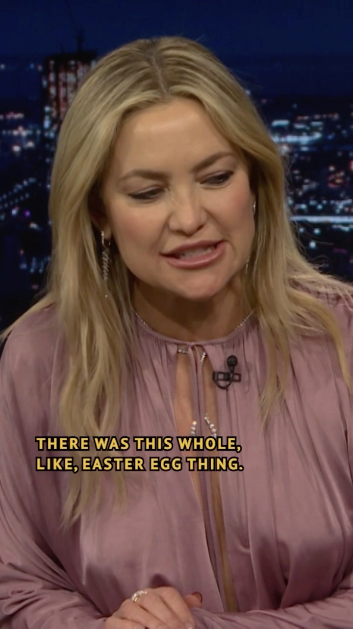 #KateHudson addresses rumors that #TaylorSwift’s Almost Famous-inspired coat is an Easter egg ?