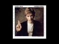 Daryl Hall - Something in 4/4 Time (1977)