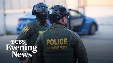 Apple removes ICE-tracking apps amid DOJ pressure