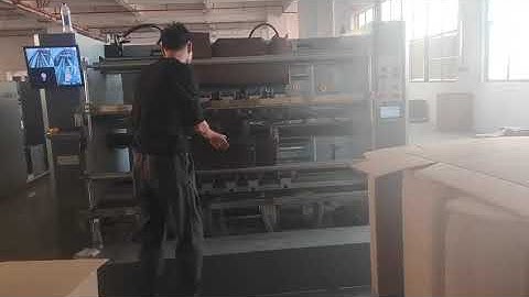 Two pieces #airplane box by HL-2000AB #foldergluer #machine for #corrugated #package #carton #box