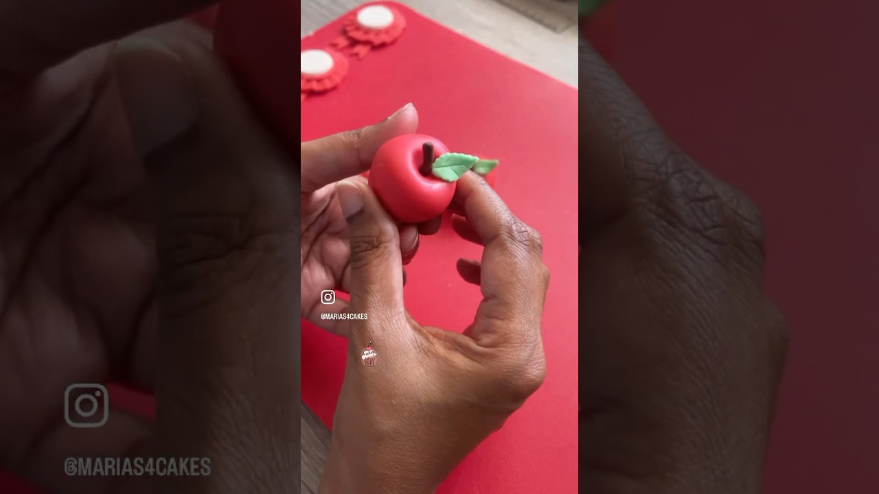 How to make a fondant Apple 🍎| End of term cupcake toppers 