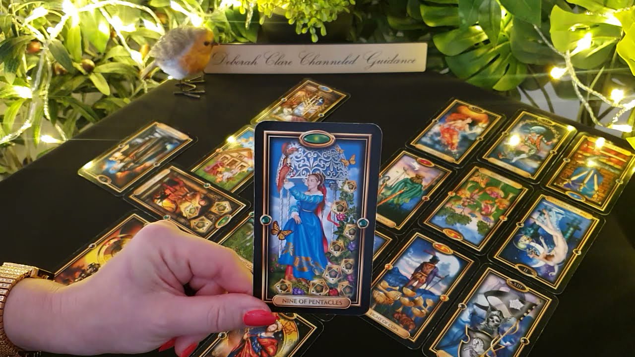 *LEO* Mid Oct '21 - What's been MISSING in your life?...LOVE!! (Powerful read!)💕