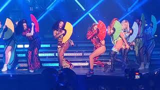 Little mix -Wasabi- Live Paris 28/09/2019 @paris Resimi