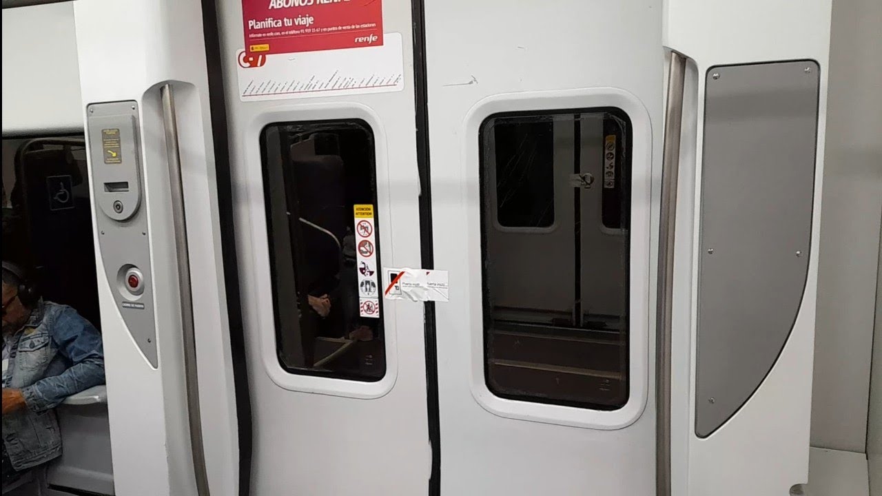 Viaje en Renfe C-4 | Desde Getafe Sector 3 a Las Margaritas-Universidad (Con puertas inútiles)