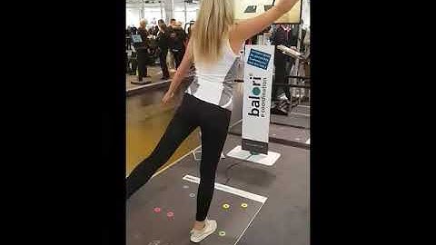 Koordinationstraining mit e-coordination von Balori, vorgeführt auf der Messe Medica 2018