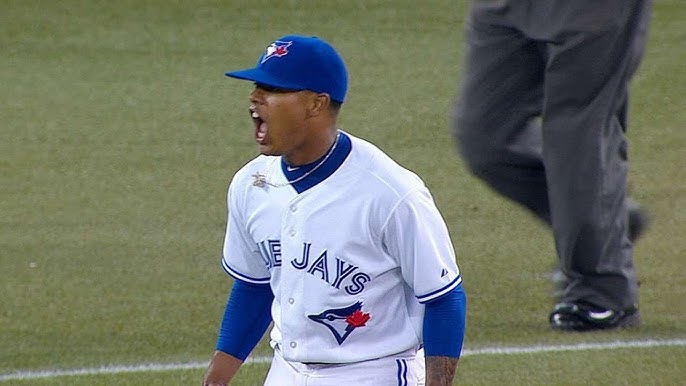 Stroman finds gum on his back in the dugout 