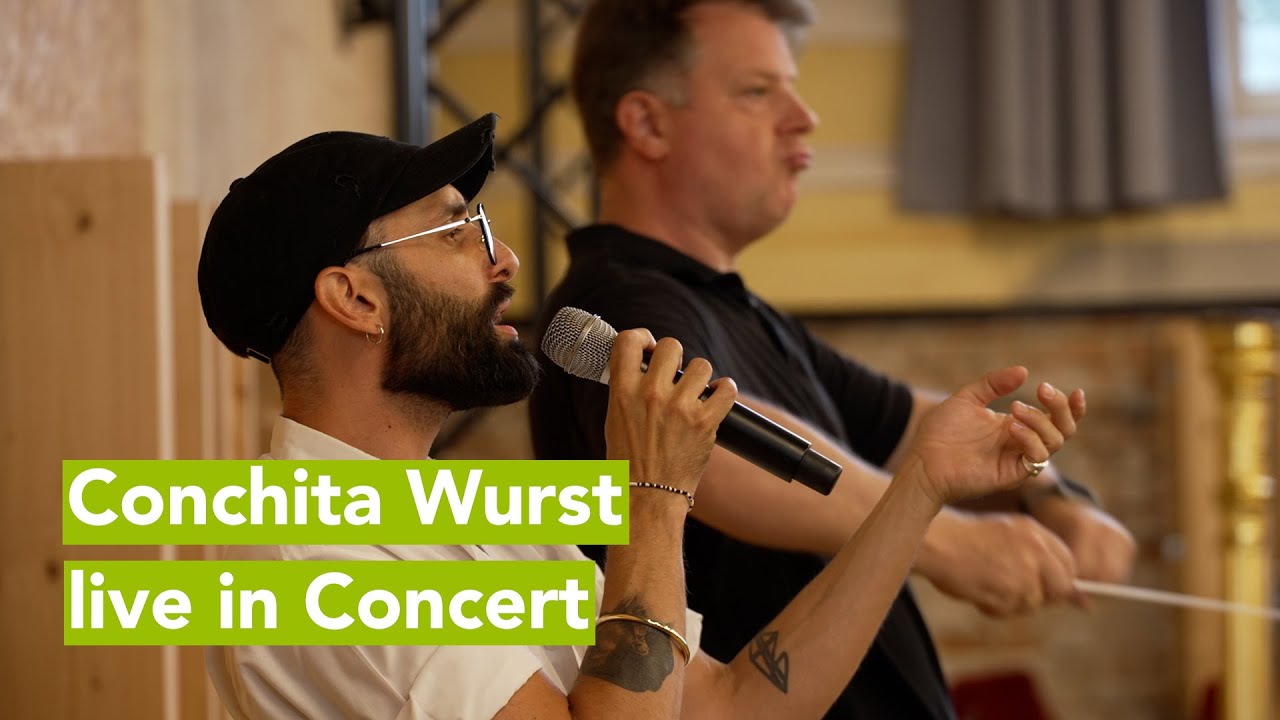 Sängerin Conchita Wurst mit “From Vienna with Love” in Schwerin