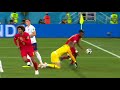 Batshuayi hämmert den Ball an den eigenen Kopf | FIFA WM 2018