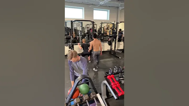 Off-season weights clip