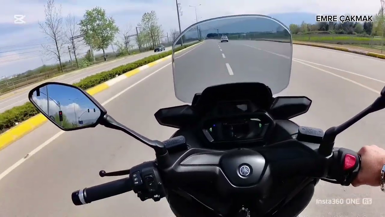 2024 Model Yamaha Xmax 300 ile 2018 Xmax 300 zü Kapıştırdık …