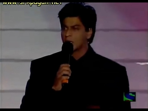 Shah Rukh Khan wins FilmFare 1999 Best Actor Award for Kuch Kuch Hota Hai