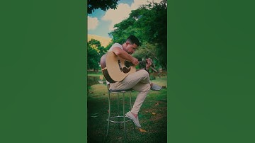 Thumbnail of É Ele - Drops🙏🏻😭
