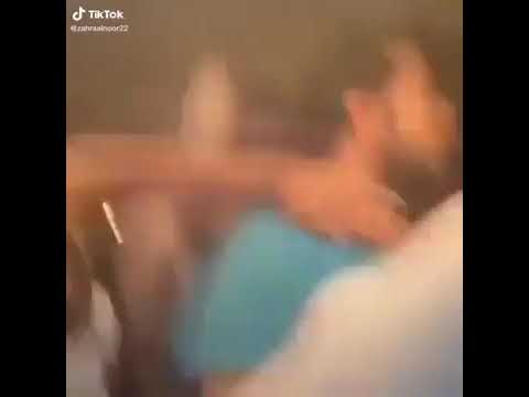 شاهد اخ يقتل اخوه عشان صوته وحش