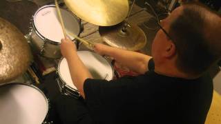 GRETSCH NEW CLASSIC 3 PIECE BEBOP 20111107 drums 1.MOV